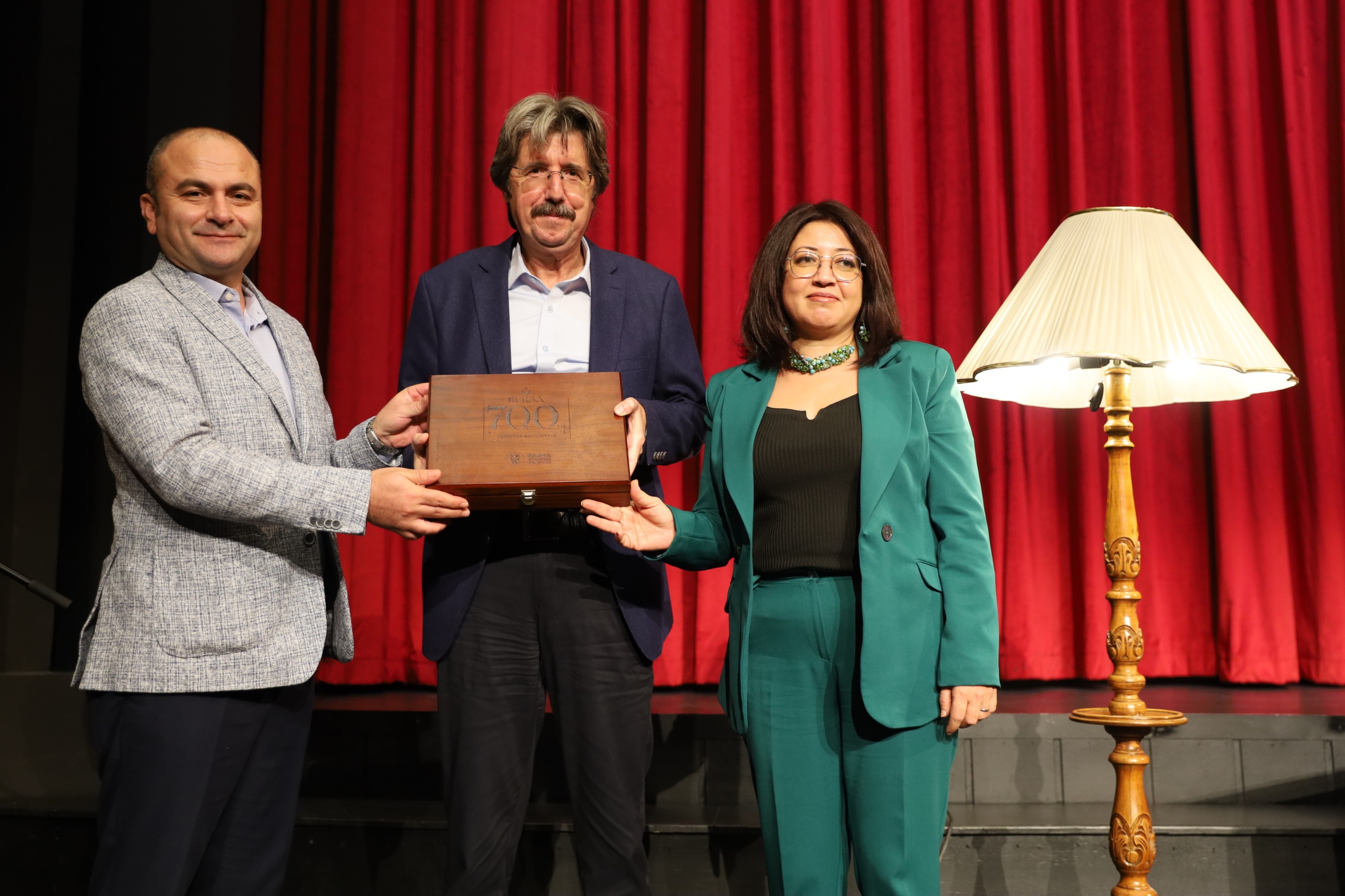 Bursa Felsefe Buluşmaları Prof. Dr. Ferudun Yılmaz ile başladı